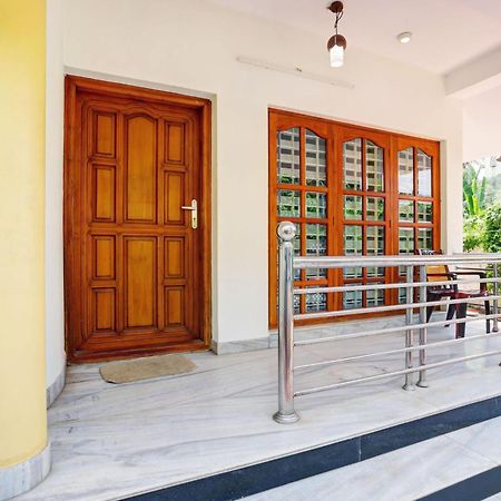 Super Hotel O Lm Residency Thiruvananthapuram Buitenkant foto