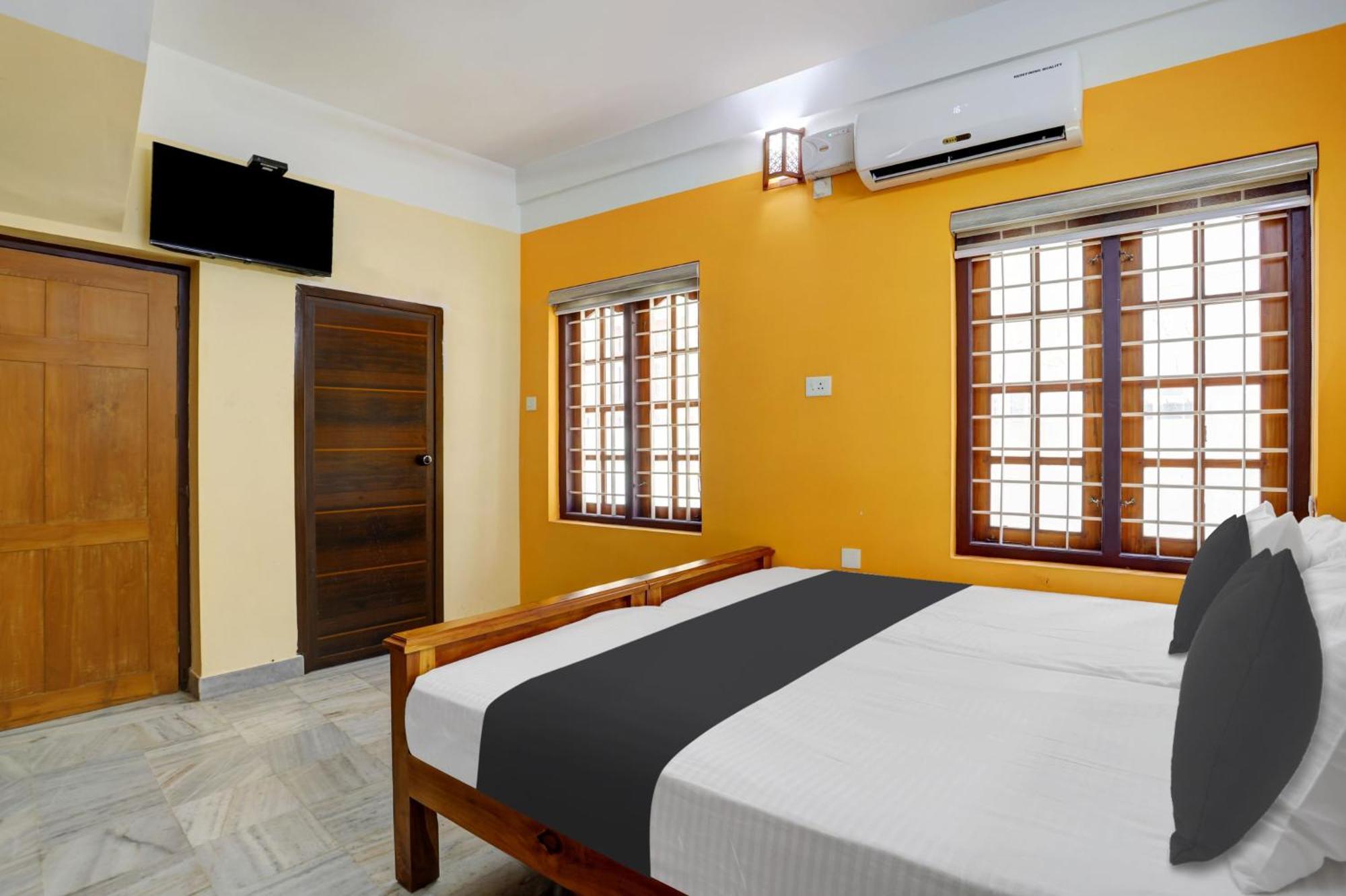 Super Hotel O Lm Residency Thiruvananthapuram Buitenkant foto