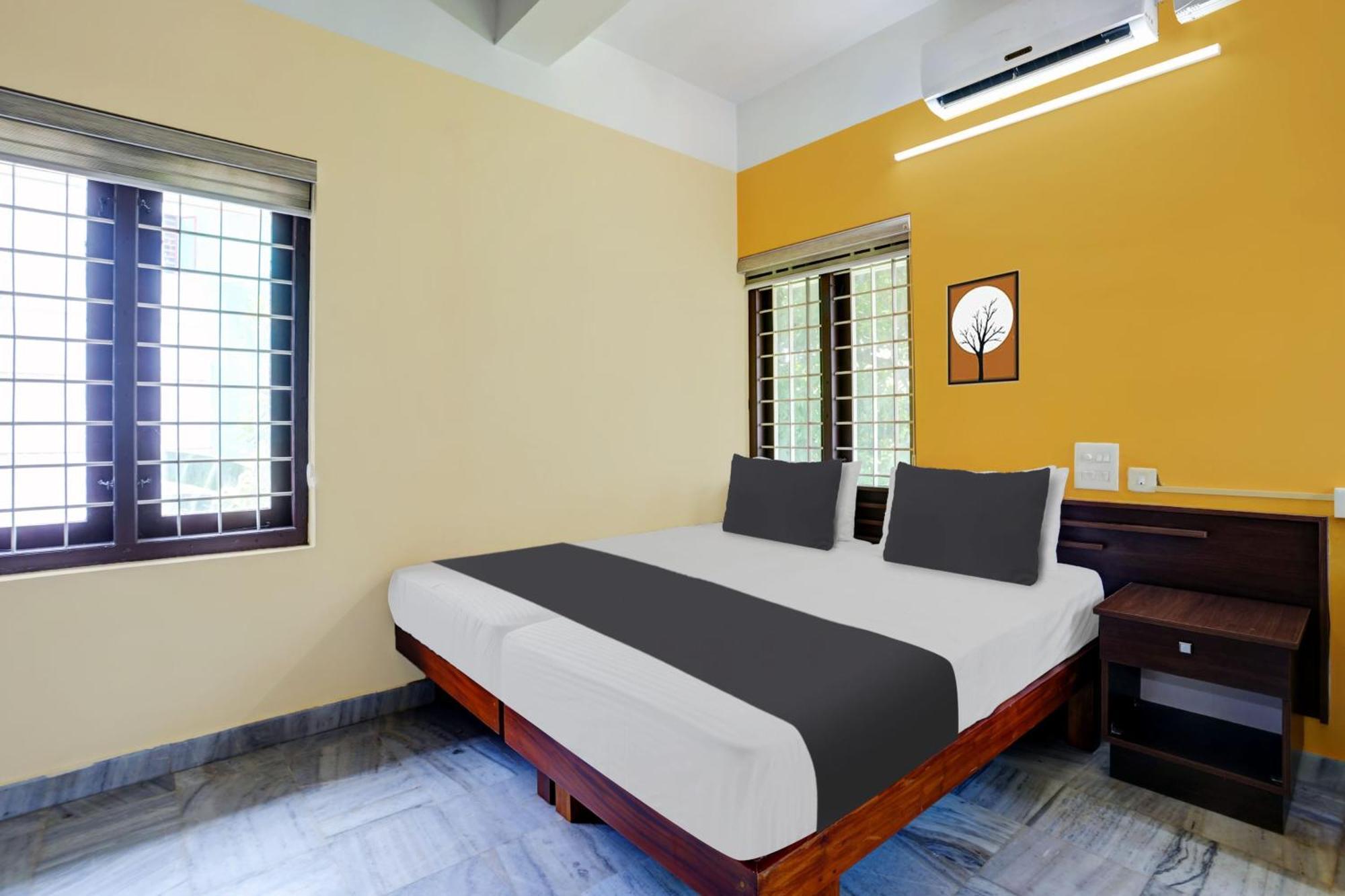 Super Hotel O Lm Residency Thiruvananthapuram Buitenkant foto