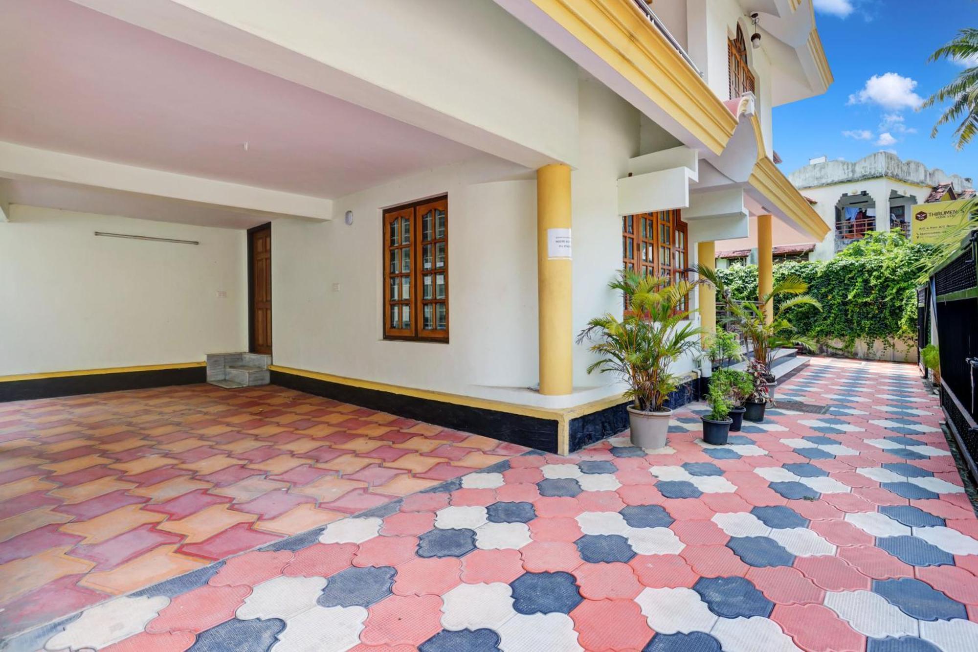 Super Hotel O Lm Residency Thiruvananthapuram Buitenkant foto