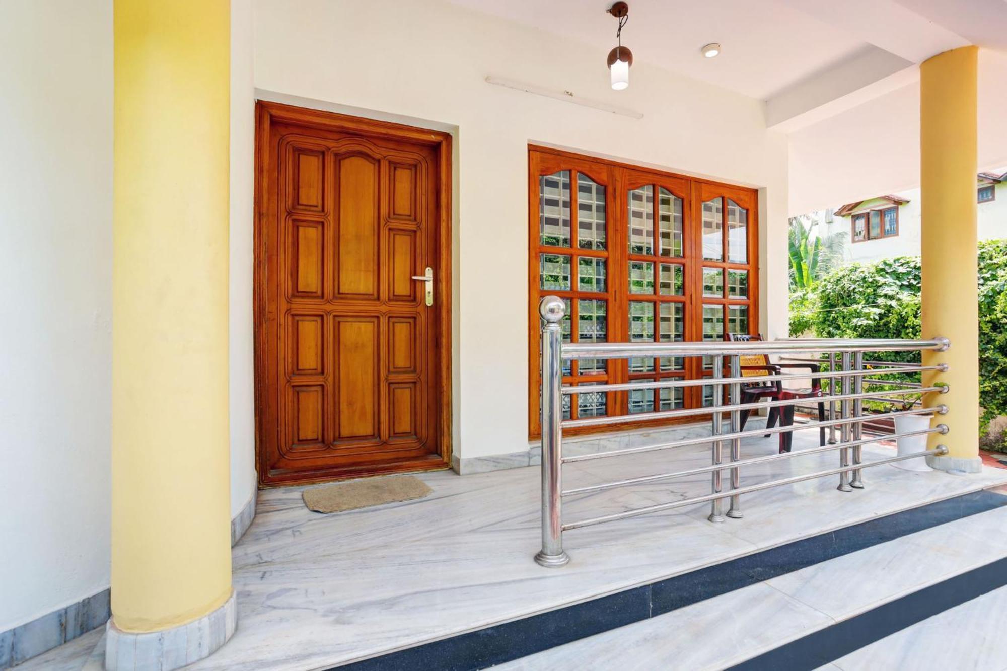 Super Hotel O Lm Residency Thiruvananthapuram Buitenkant foto