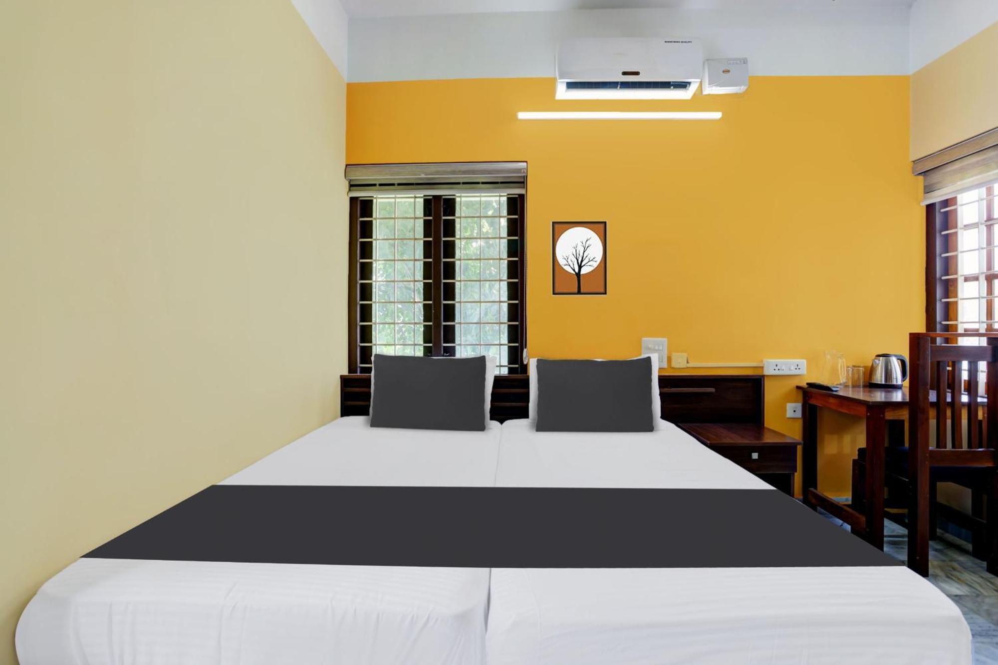 Super Hotel O Lm Residency Thiruvananthapuram Buitenkant foto